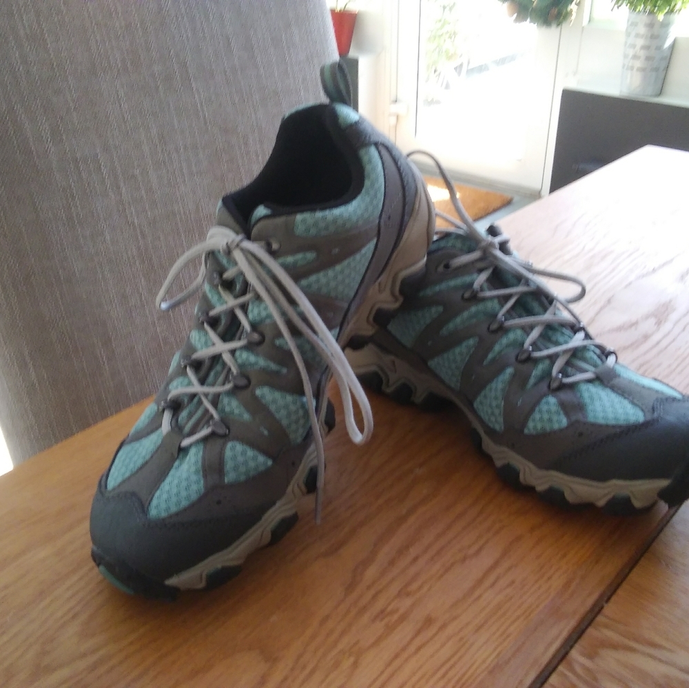 Oboz Hiking Shoes
